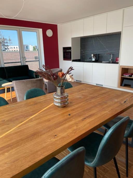 Penthouse-Wohnung Mit Flussblick Oldenburg Exterior foto